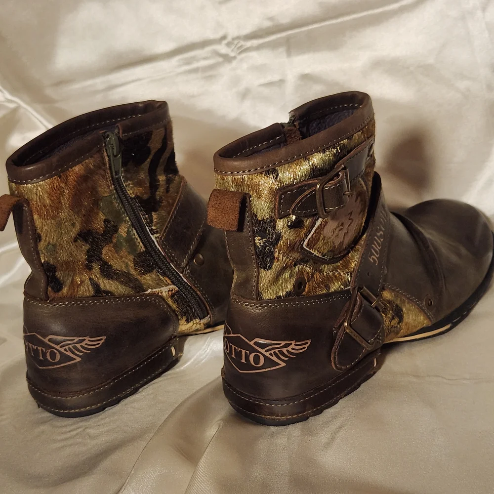 OTTO Brown and Camouflage Leather Boots - Picture 9 of 16